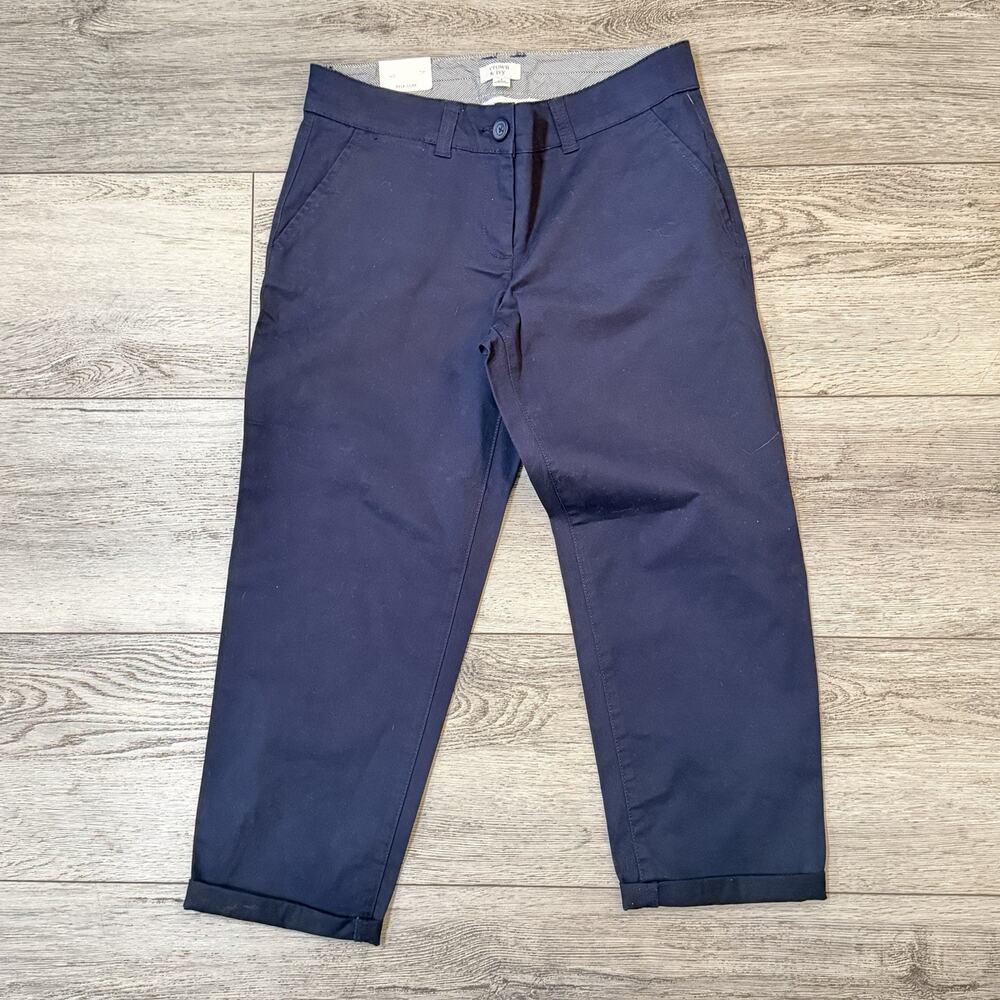 NWT Crown & Ivy Capri Pants Womens 4 Blue Crop Classic Preppy Resort Casual